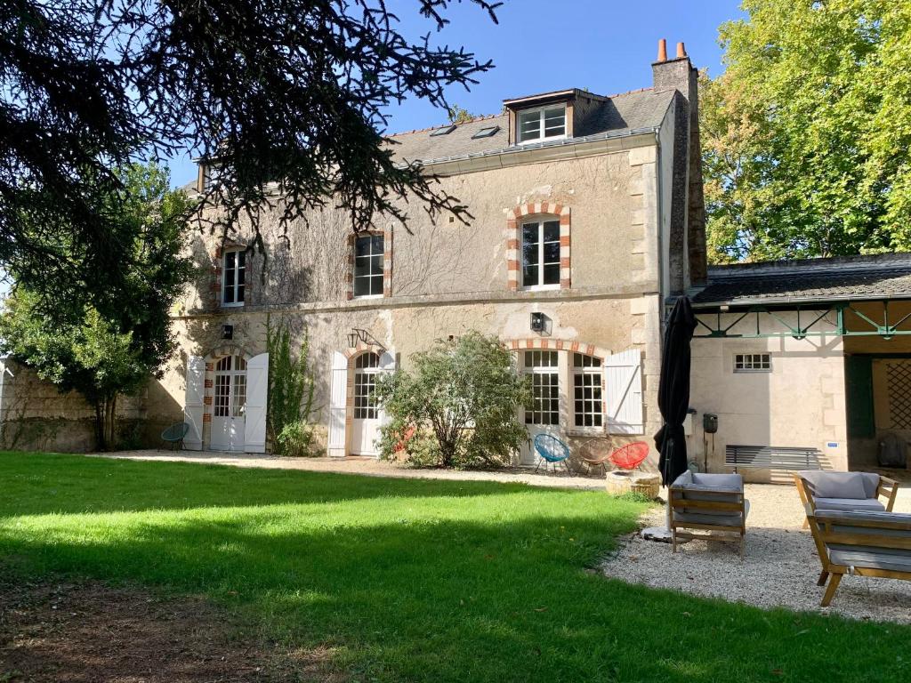 Gîte L'Orangerie au Château & Domaine de Lafayette en Touraine